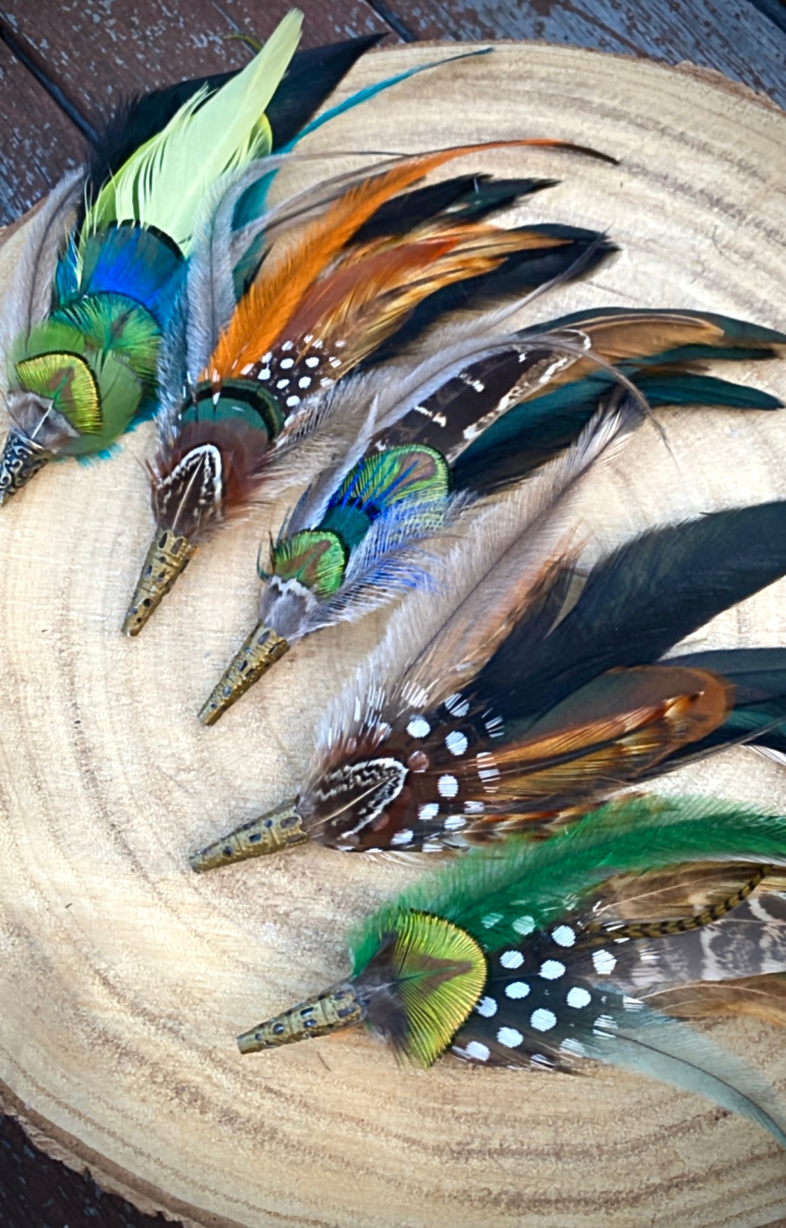 Feather hat pin